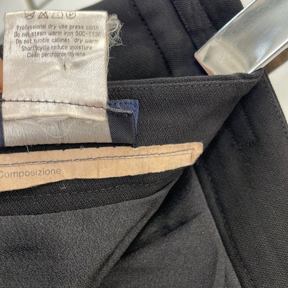 Giorgio Armani Classico 100% Wool Black Skirt - Picture 13 of 14